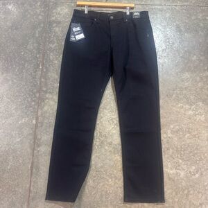 Silver Jeans Co. Machray Black Denim Jeans Men’s Athletic Fit Straight Leg NWT